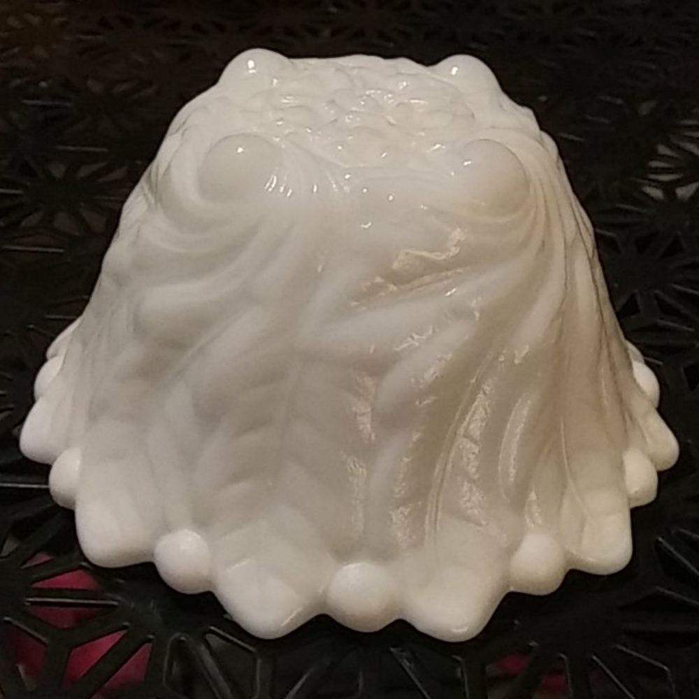 Vintage Wild Rose Indiana Glass Bowl